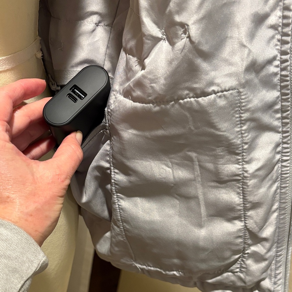 Ororo heated quilted vest - Picture 6 of 10